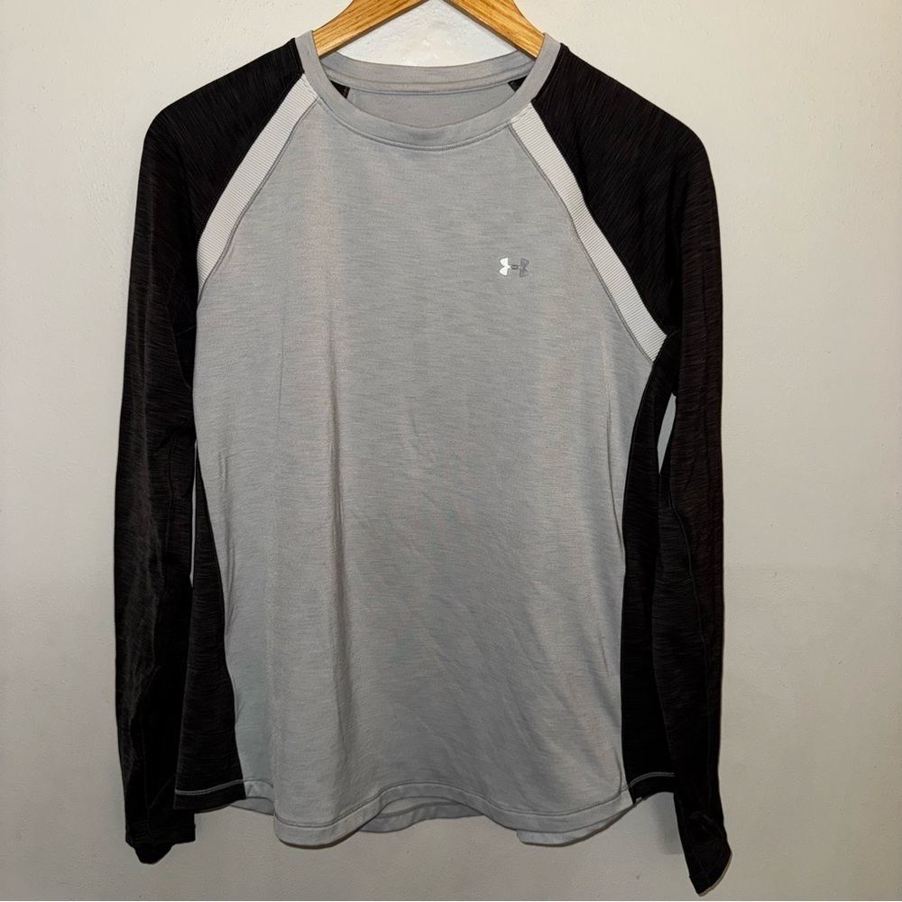Under Armour Men's Long Sleeve Shirt Gray and Black Size Extra Large